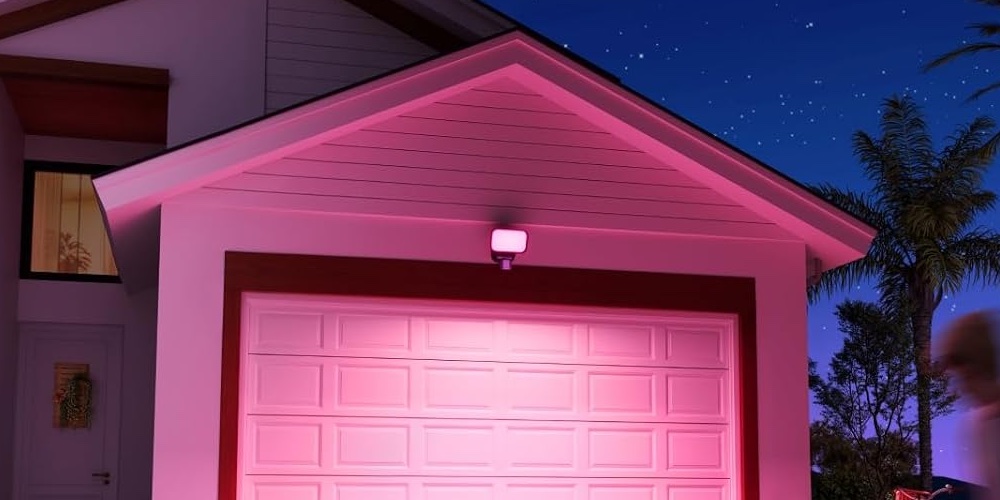 Govee Matter Floodlight, Airversa Humelle, and tvOS 27 Beta